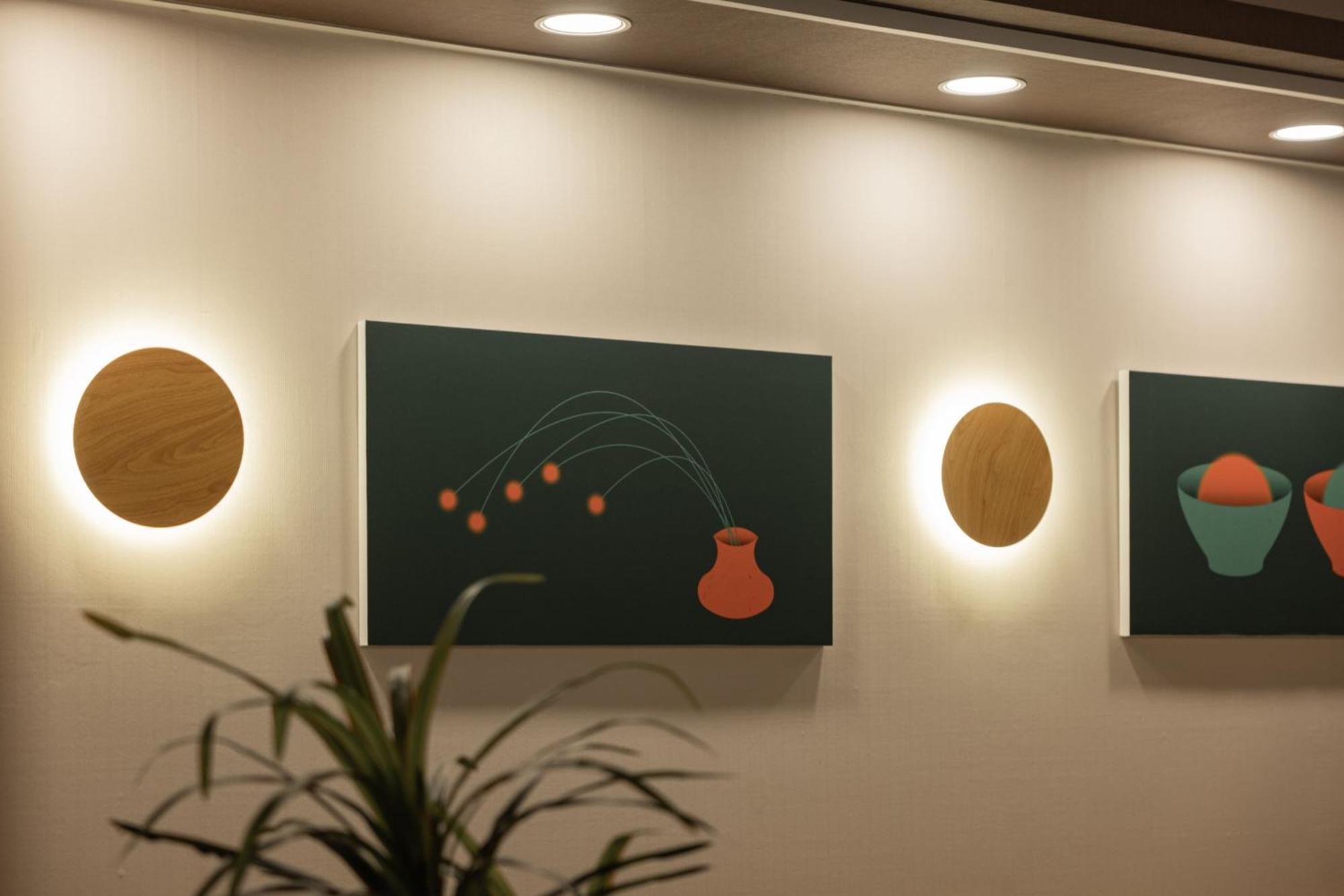 Kindness Hotel Weiwuying Каосюн Екстериор снимка